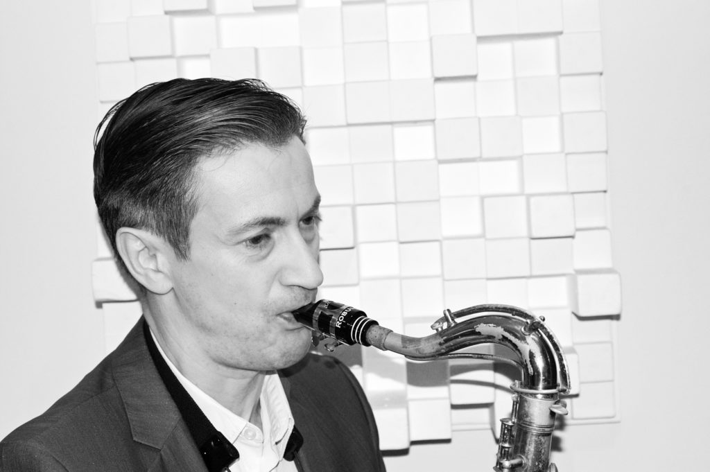 The Robusto and 1930's Conn 10M Dave O'Higgins Mark Sepinuck